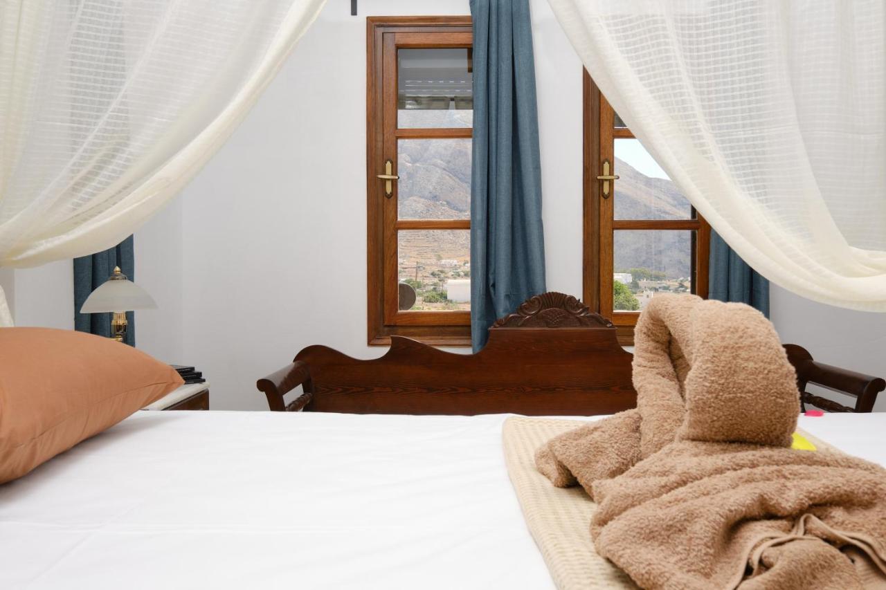 Private Villa Evgenia With Swimming Pool Perissa  Exterior foto